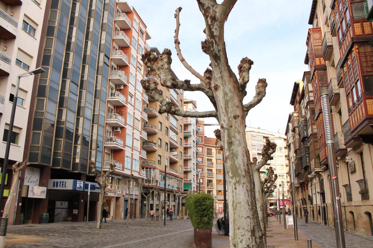 Hotel Los Bracos Logroño Eksteriør billede